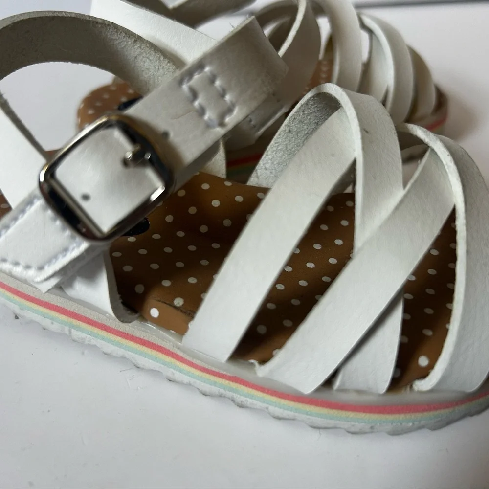 DR SCHOLLS KIDS size 5 White Strappy Kids Sandals
